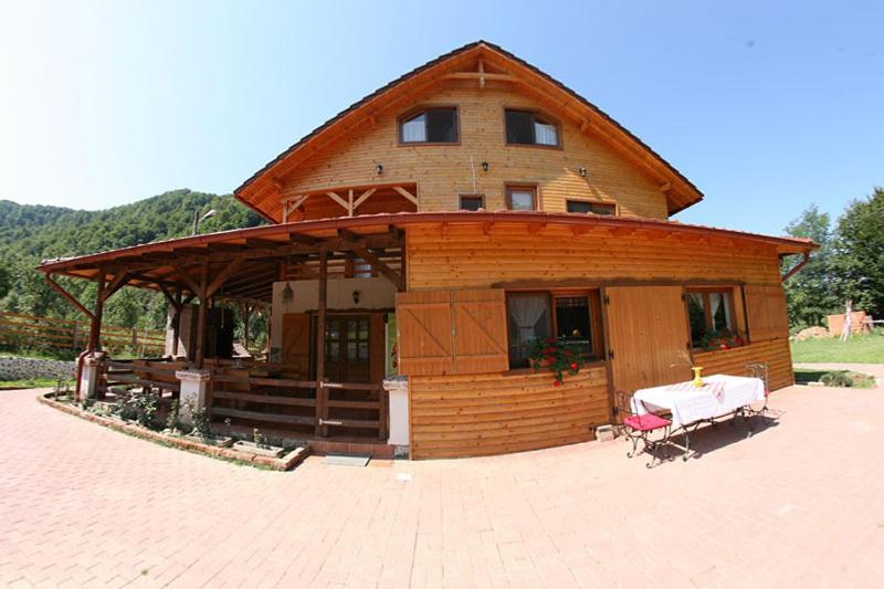 Gasthaus Maria Borlova Dış mekan fotoğraf